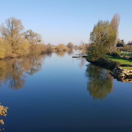Ferme Cosy Et Paisible Au Bord De L'Eure Villa Criquebeuf-sur-Seine Eksteriør bilde
